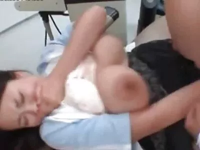 ব্রায়ানা ফ্রস্ট ব্রাদার এন্ড সিস্টার সেক্স ভিডিও নিজের সাথে খেলছে