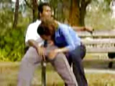 ট্যান-রেখাযুক্ত বেব ক্যামের ভালো চোদাচুদির ভিডিও উপর খোলা ছড়াচ্ছে