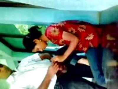মিলফ শিল্পা শেট্টি সেক্স ভিডিও বড় বাড়া চুষছে